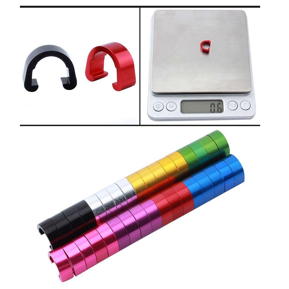 Příslušenství k hadicím Přezky na brzdová lanka/vedení Klipy ve tvaru C Spony ve tvaru C Pouzdro na lanka přehazovačky