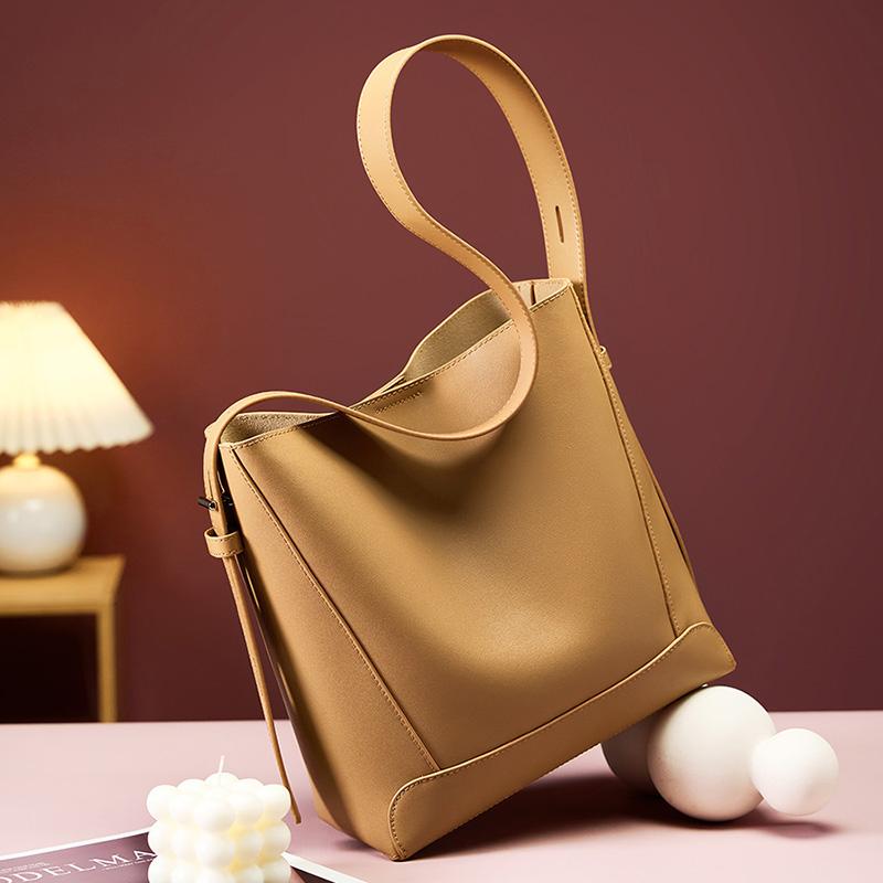 2026 New Women Bucket Bag Fashi Trend Genuine Leather Women's Shoulder Bag Luxury Designer Crossbody Bags Cowhide Handbags
