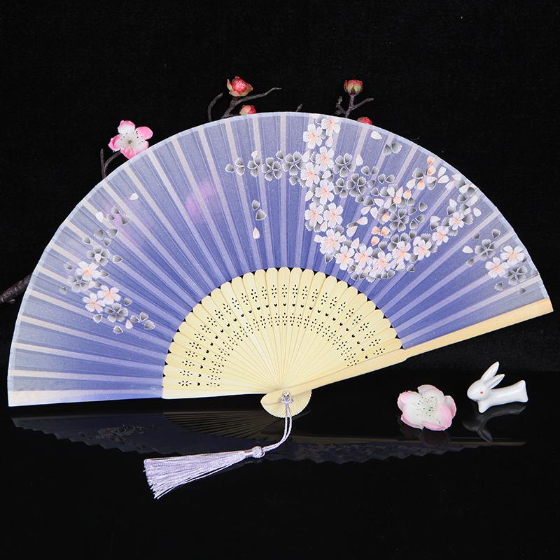 

Ретро складной веер в китайском стиле Летний женский ручной веер Веер для вечеринок и танцев Древний толстый, но неплотно сплетенный шелк abanicos para boda