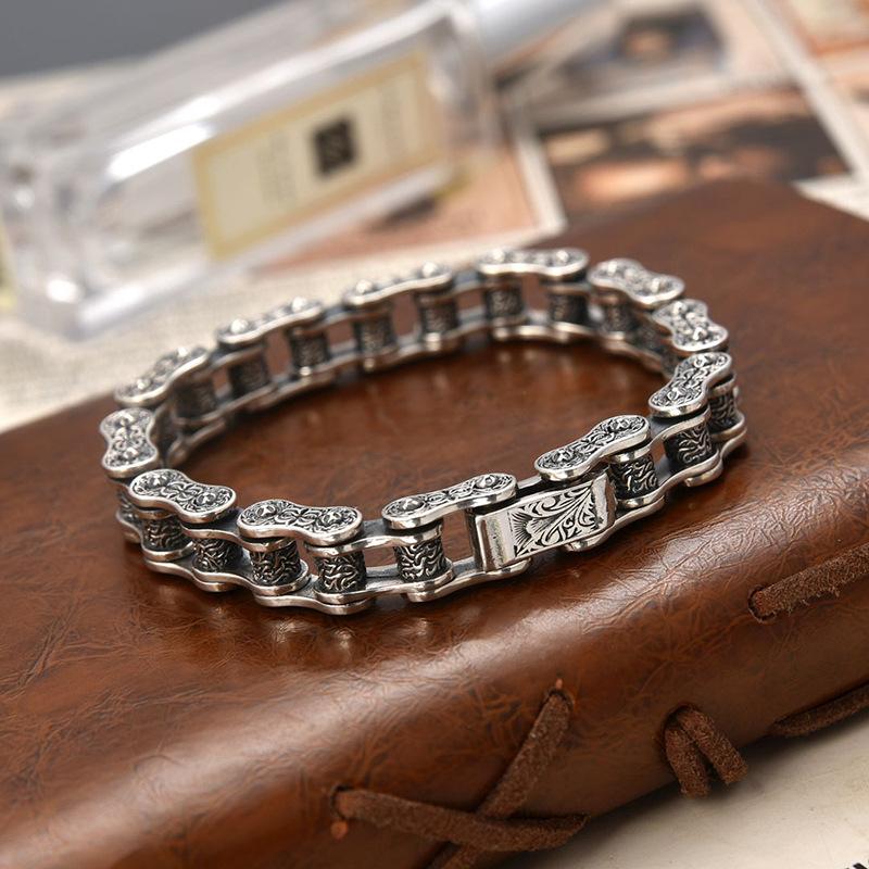 New Bracelet, Powerful and Fashionable, Men s Retro and High End Style Bracelet 18cm белый
