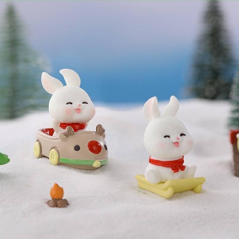 Bunny Figurine Christmas Resin Microlandscape Decoration Bunny Miniature Winter