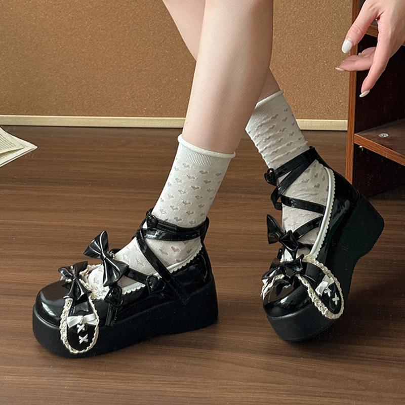 Fashion Sweet Lolita Patent Leather Mary Jane Shoes Women 2025 Autumn Cute Bowknot Decoration Thick Bottom Shoes Y2K Ankle Strap Pumps