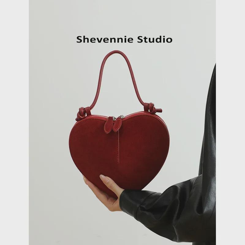 

2024 Autumn/Winter Horse Hair Velvet Heart Bag - Handbag & Crossbody