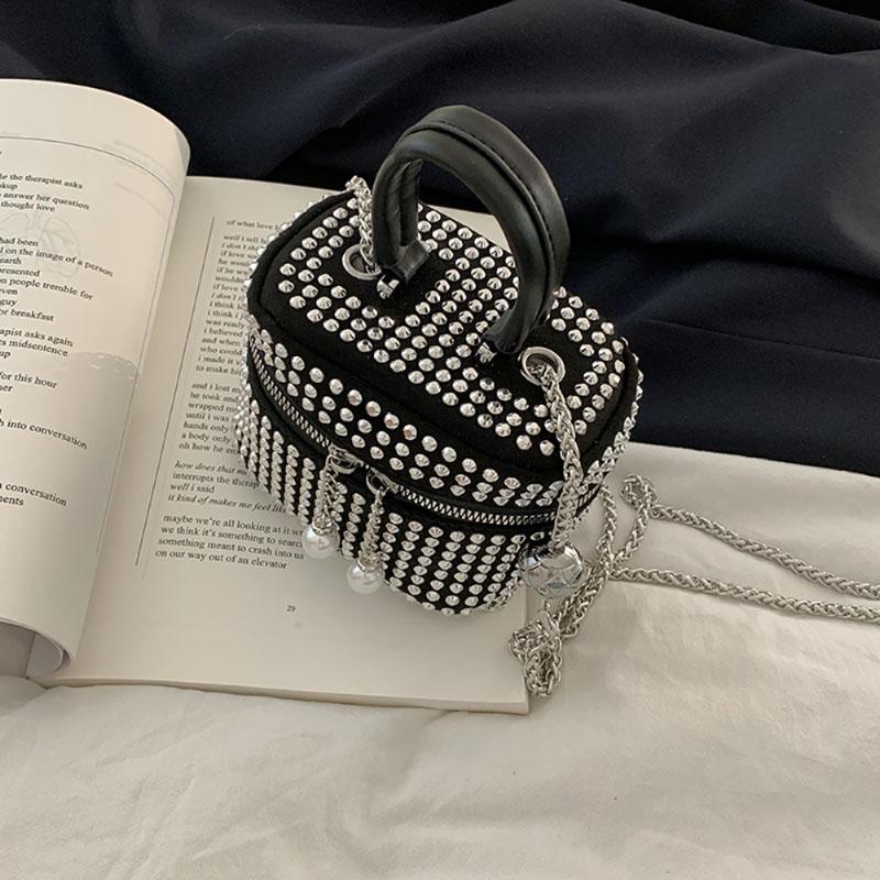 

Модная легкая роскошная блестящая блестящая женская сумка, новая тенденция, мини-сумка-ведро, дизайн, сумка через плечо, маленькая квадратная сумка Mini(Max Length<20cm)