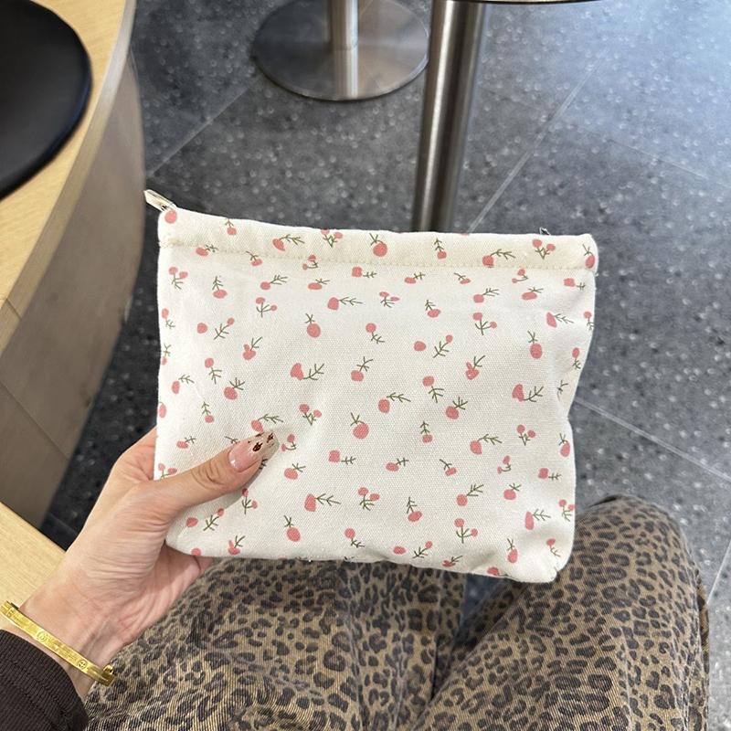 Large Capacity Makeup Bag Flower Printed Cosmetics Bag Pen Container Pen Case Sundry Storage Bags for Travel Toiletries