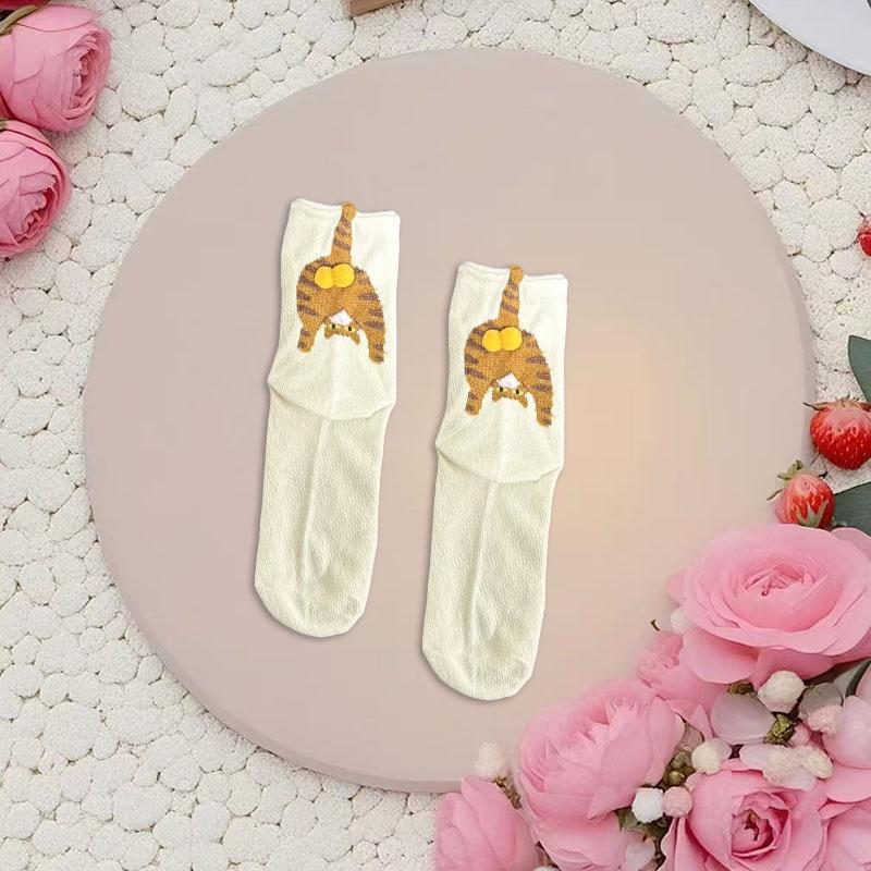 5 Par Tecknade 3D Katt Ägg Design Mellanhöga Strumpor för Kvinnor Mjuka Andningsbara Söta och Roliga Parstrumpor