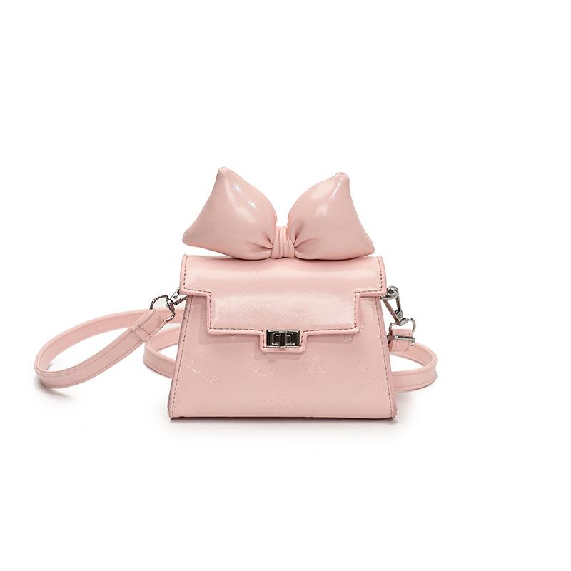 

Trendy new product cute embossed Korean version niche bow mouth red envelope fashionable foreign style super fire versatile messenger women s bag розовый