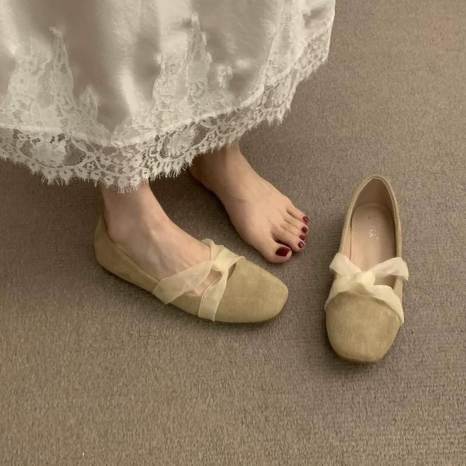 Gentle Evening Breeze Ballet Single Shoes Women's 2025 New Bow Flat Mary Jane Shoes Temperament Versatile Ladyshoes
