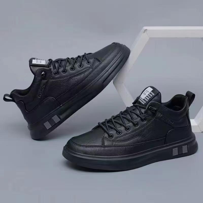 Medium Top Lightweight Men's Shoes New Autumn and Winter Leather Surface Casual Shoes Soft Sole Wear-resistant Shoes Men
