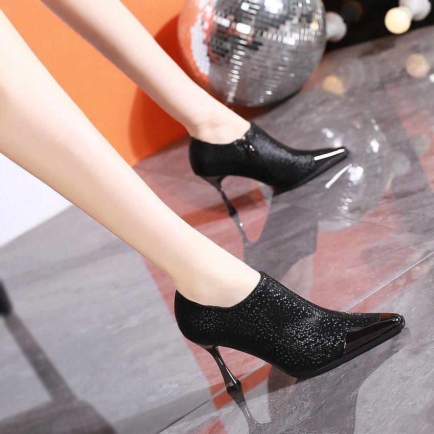 

Французские металлические туфли-лодочки на высоком каблуке женские весна 2025 новая шпилька боковая молния модные универсальные черные одинарные туфли 39 чёрный