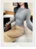 Women's Slimming Gray Crew Neck Long Sleeve T-shirt - Korean Style, Versatile Inner Layer for Autumn/Winter.