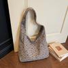 Korean Style Large Capacity Tote Shoulder Bag New Fashiable and Versatile Commuting Bag Canvas Bag for Women College Students