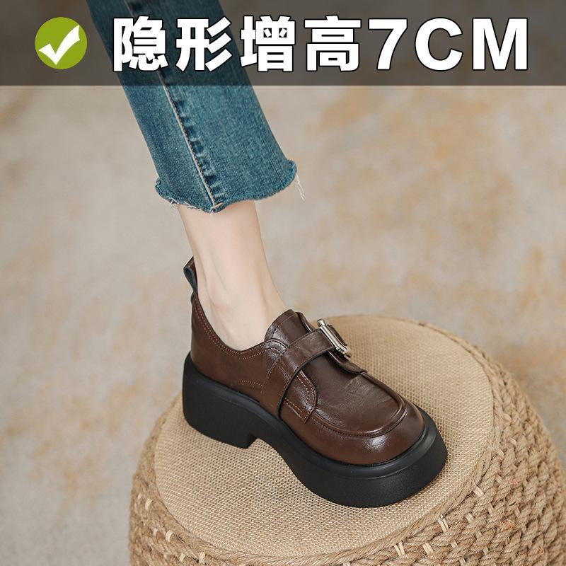 

Washed horse leather round head one pedal female hand scratching inner height small leather shoes female 32 чорний