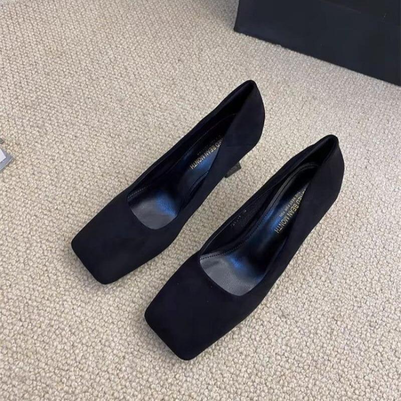 

Модные туфли-лодочки Женская обувь Женские босоножки с квадратным носком 2024 года Модная простая обувь без застежек Элегантная деловая женская обувь на высоком каблуке 35 чёрный