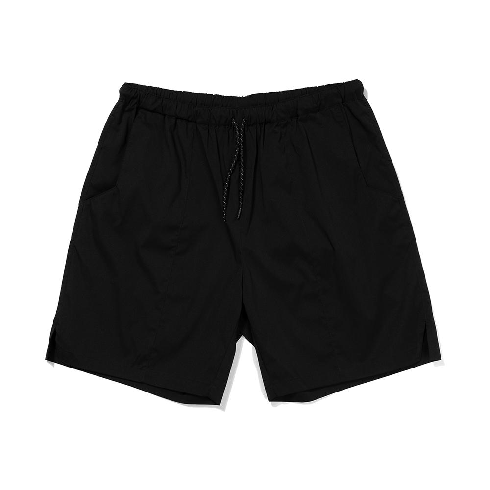 EXTRAORDINARY Side Slit Shorts Black