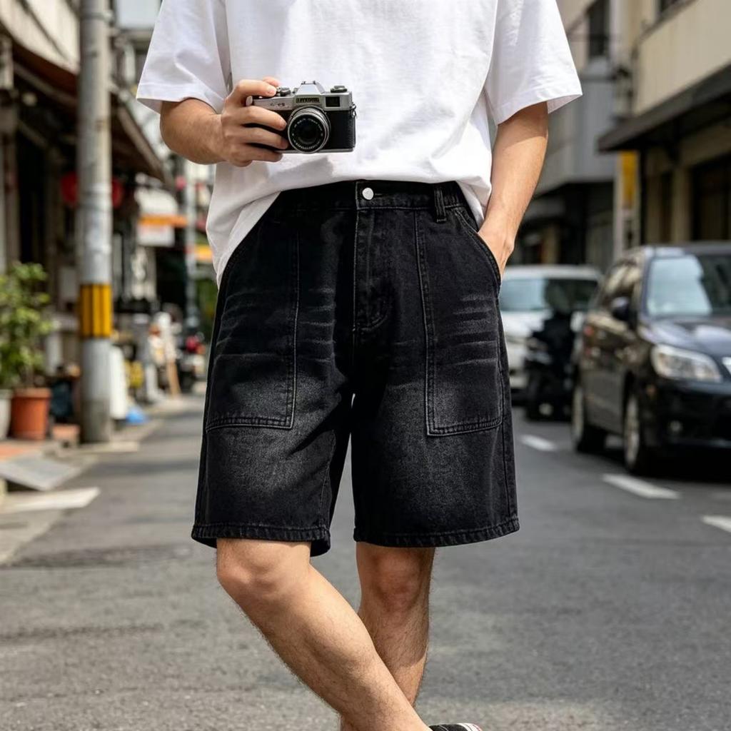 Men Denim Shorts Relaxed Fit Elastic Waistband Casual Style with Multiple Pockets Durable Stitching Versatile Design for Everyday Wear