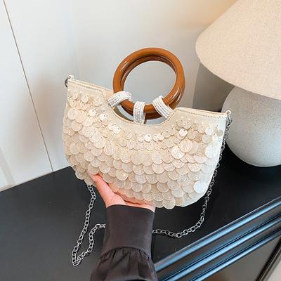 High-end Handmade Shell Bag - A Unique and Elegant Handbag for Special Occasions, Suitable for A Fairy-like Look.