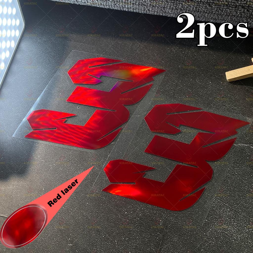 2 Stück Roter Laser Motorradnummer Aufkleber Wasserdicht für Motorradhelm Verkleidung Kraftstofftank Roller Karosserie Universelle Vinyl Aufkleber