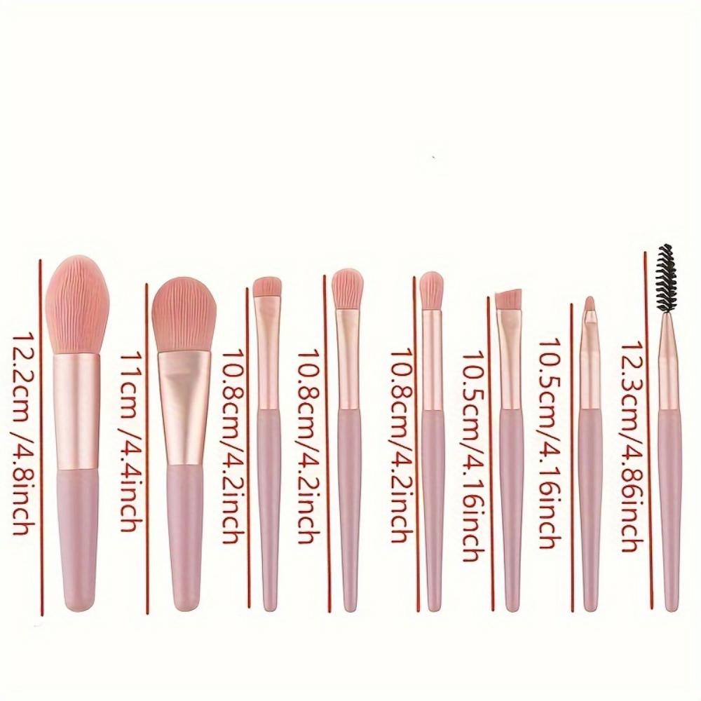 Zestaw 8 pędzli do makijażu, przenośny, w etui.