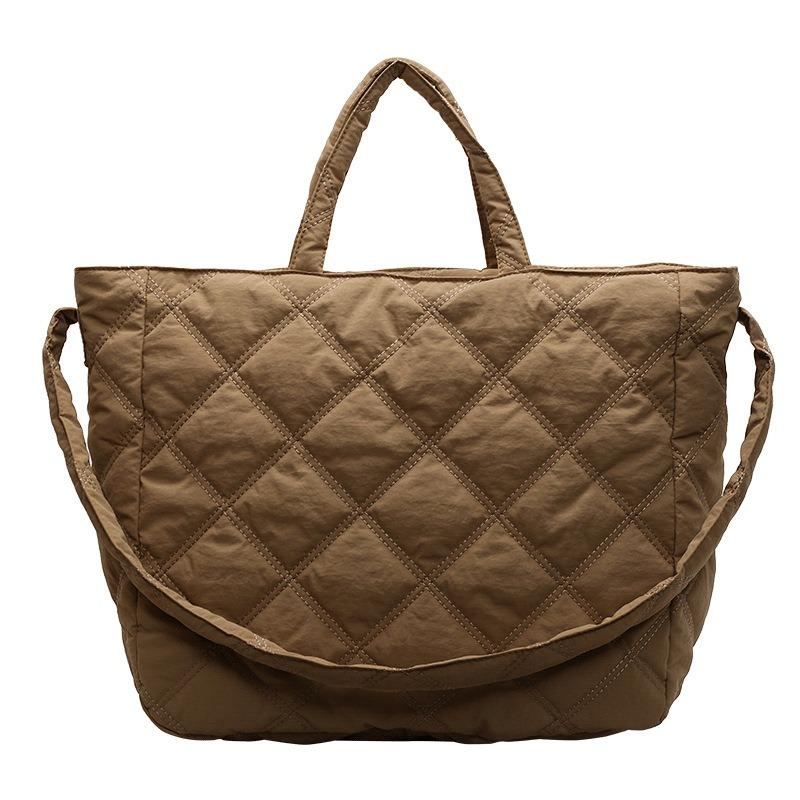 Rhombus Embroidered Thread Shoulder Bag Large Capacity Tote Bag Simple Versatile Shoulder Messenger Bag Fashionable Commuter Bag