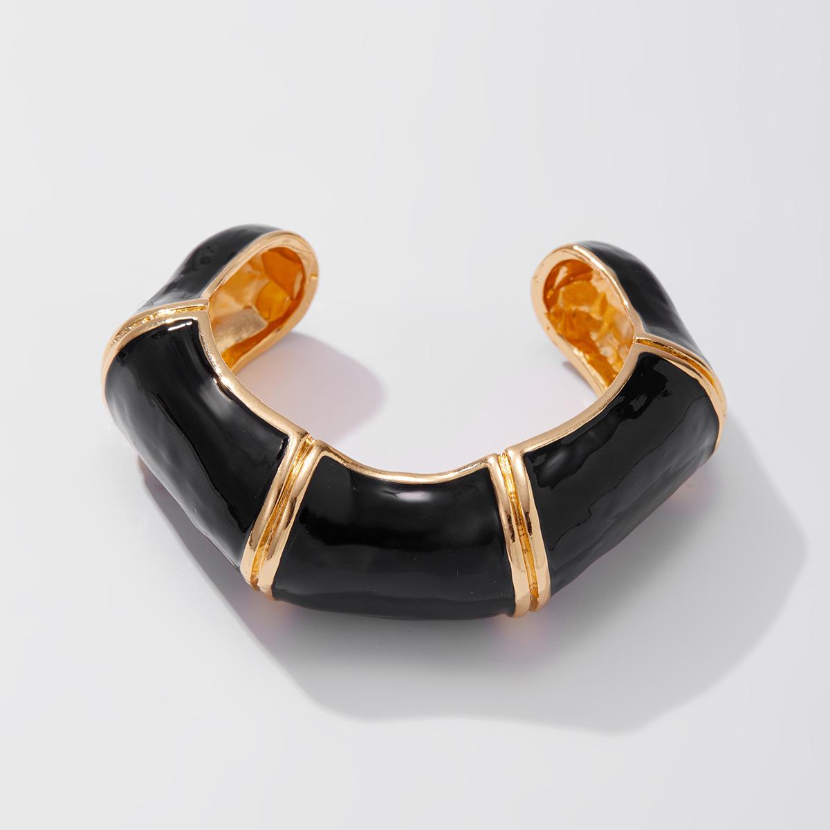 

DIEZI Vintage Enamel Dripping Oil Irregular Wave Cuff Bangles Punk Exaggerated Geometric Bangles Bracelet Women Men Jewelry