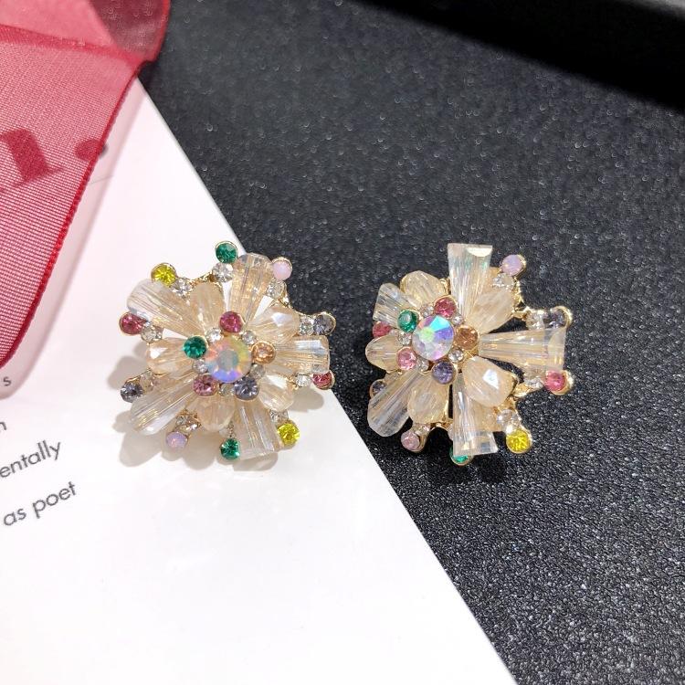 Niche Design Exquisite Celebrity Crystal Stud Earrings, Feminine Minimalist Temperament Rose High-end Versatile Earrings