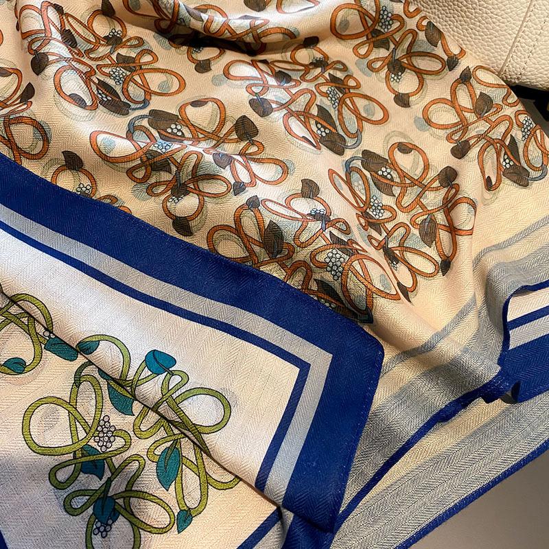 Retro Prints  Large Scarf with Sunscreen Shawl  Multi-functional Scarf  Neck  Fashionable Scarf  Spring  Autumn Summer