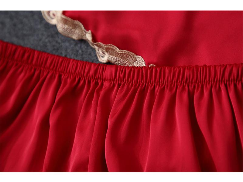 Women's Satin Chiffon Five-Piece Pajama Set: Sexy Faux Silk with Camisole, Robe, and Chest Pads for Autumn and Summer.