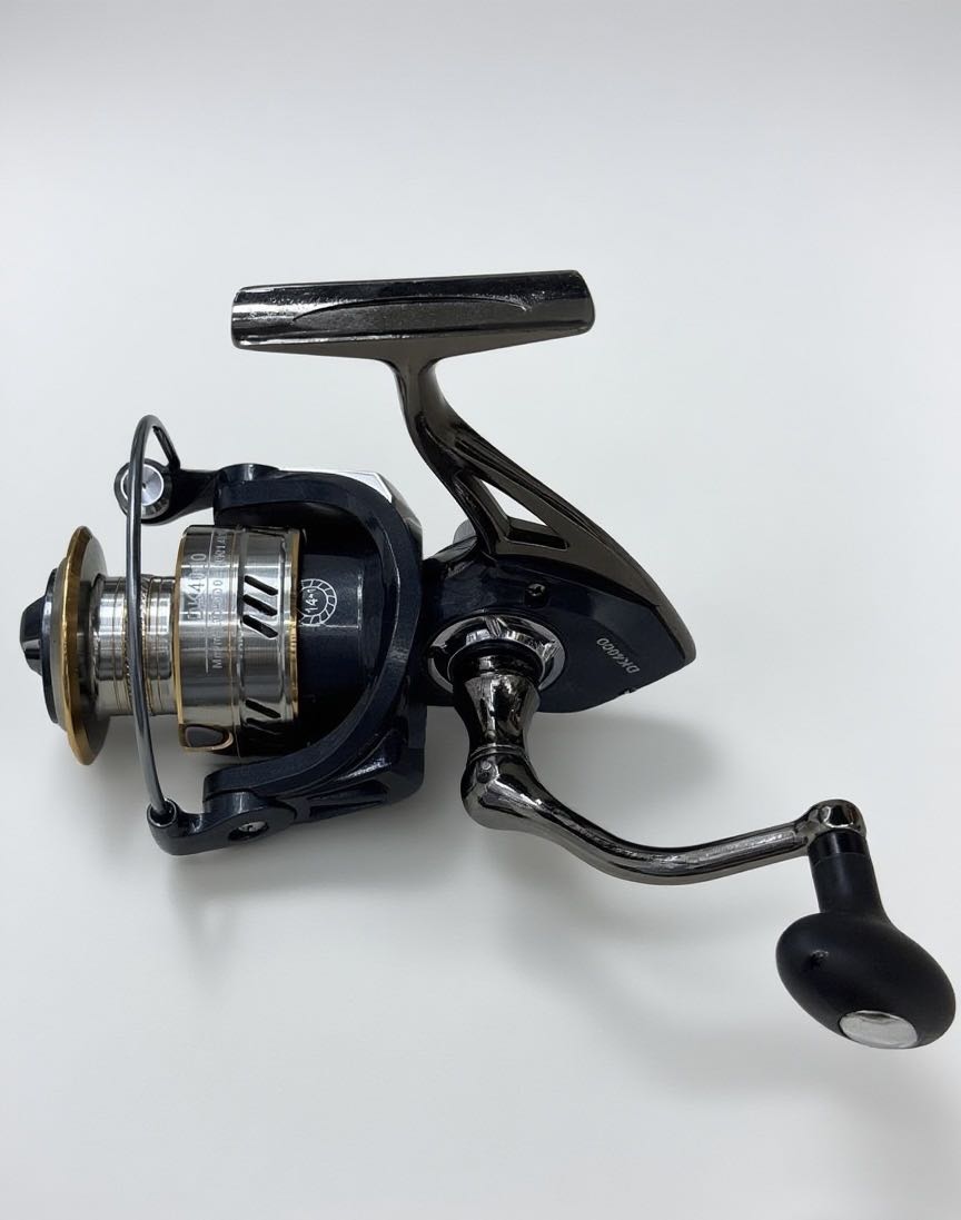 DK4000 Durable Alloy Fishing Reel High Speed Retrieval for Right Hand Saltwater Spinning Reels for Left Hand Fishing 1000-7000