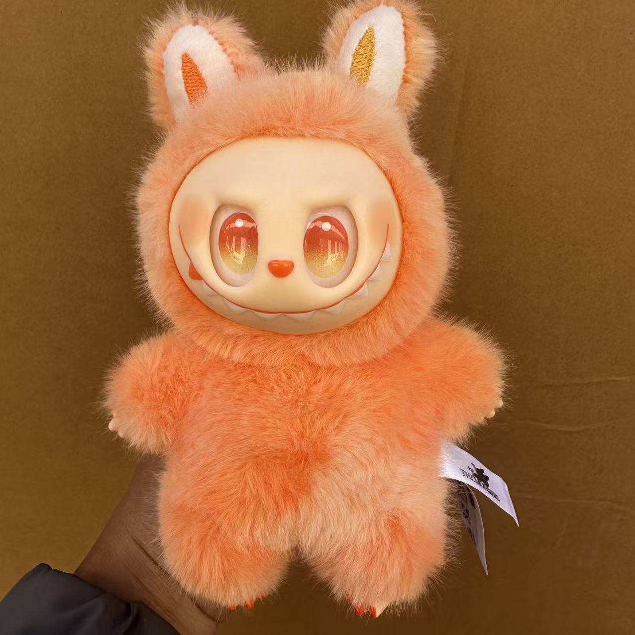 

Нова плюшева лялька Labubu V3.0 покоління, плюшева іграшка, лялька, декор, подарунок, колекційна іграшка художника, брелок жовтий