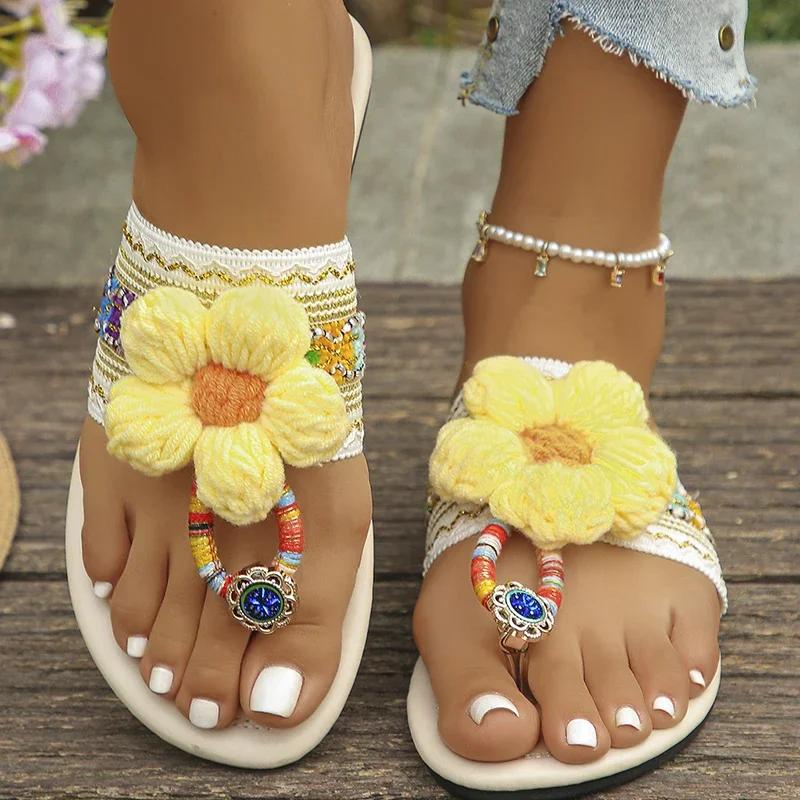 Fashion 2025 Bohemia Flower Flats Slippers Women Beach Vacation Clip Toe Sandals Woman Fashion Embroidery Non Slip Flip Flops Female 43