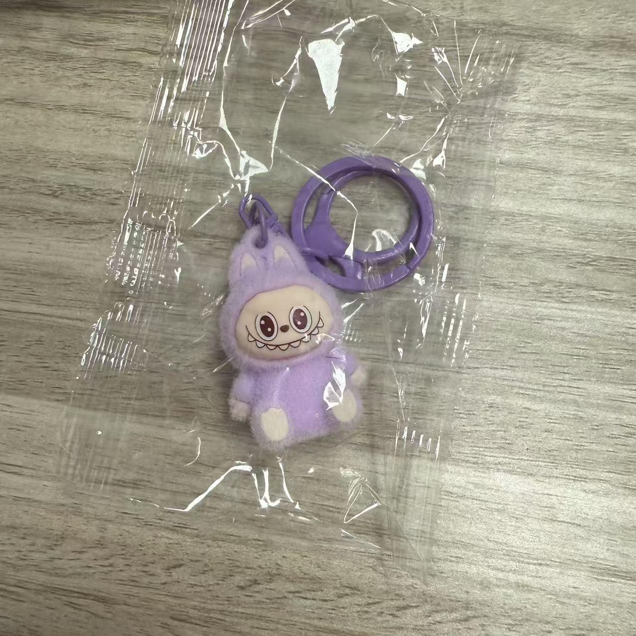 

Флокированный кулон-брелок LABUBU - Плюшевая креативная кукла, подвеска для сумки, подарок In Stock