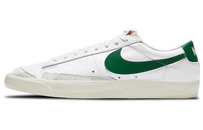 Blazer Low 77 Pine Green DA6364-115