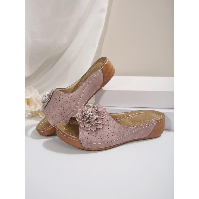 New slope heel flower large size cool slippers women's summer open toes wear platform slippers hole shoes