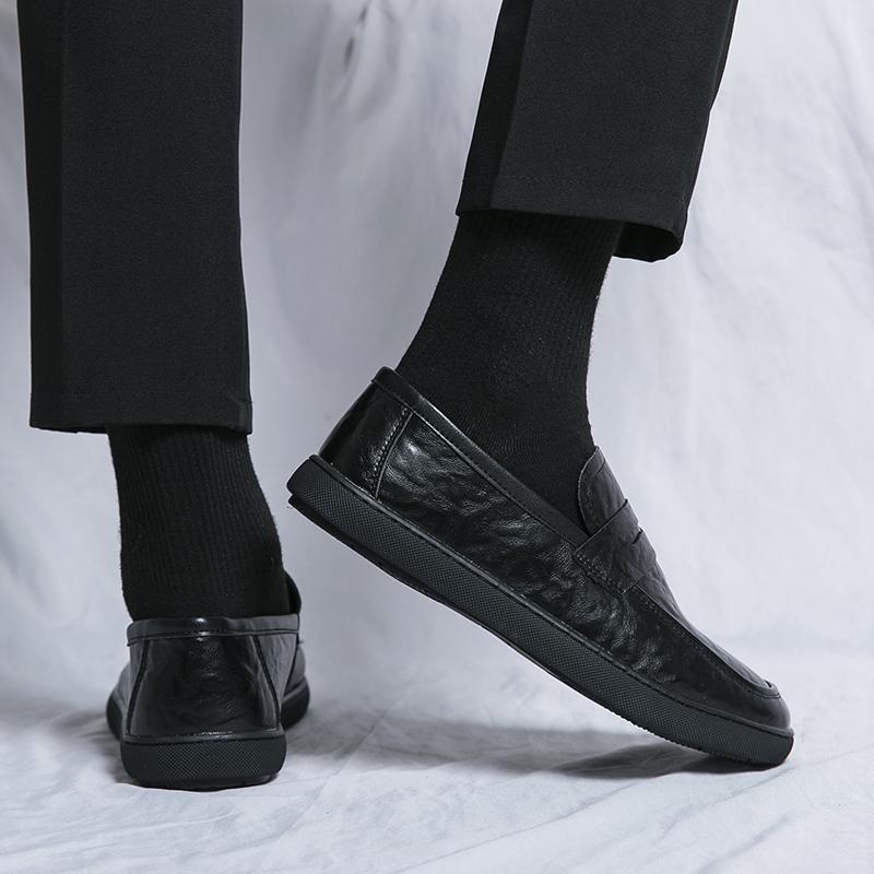 Fashion 38-44 High quality driving shoes Men's slip on casual shoes Summer leather shoes Soft soles are comfortable designer shoes men