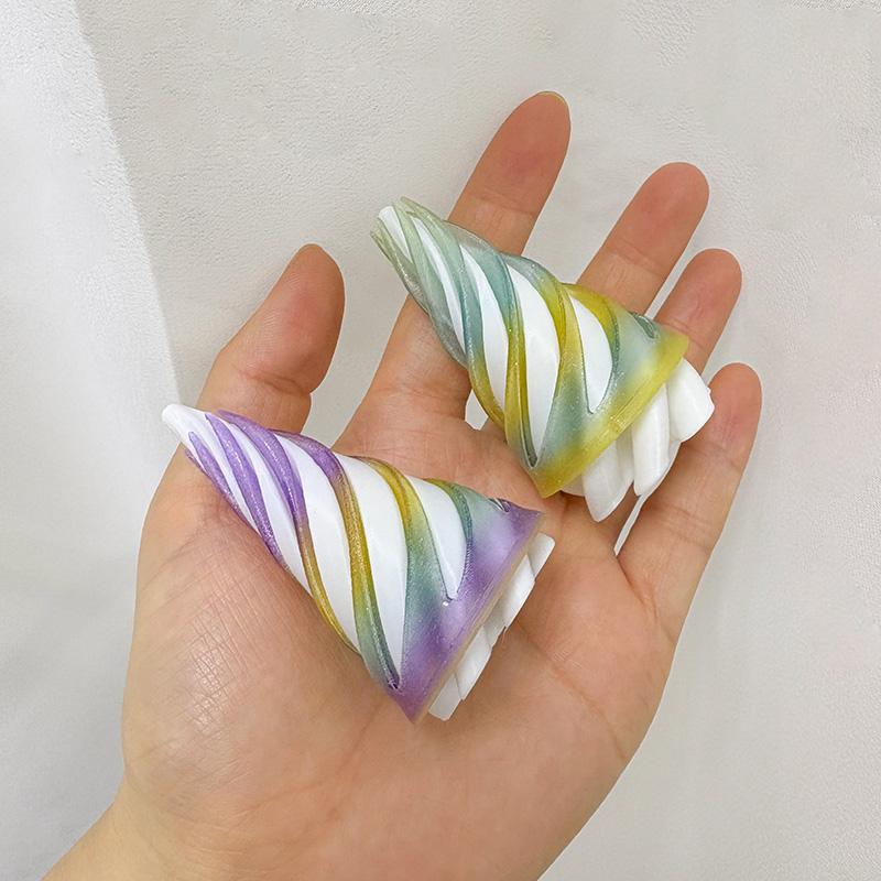 1/2Pcs Giant Rotating Pyramid 3D Spiral Cone Pyramid  Cone Toys Spiral Calabash Ornament Stress Relief Fidget Toys