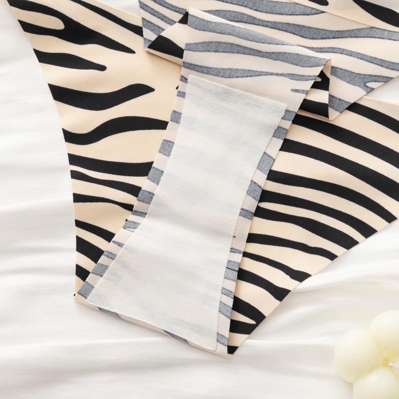 Braguitas sin costuras con estampado de leopardo sexy europeo y americano de SHEIN - Ropa interior de tirantes finos para mujer de talla grande