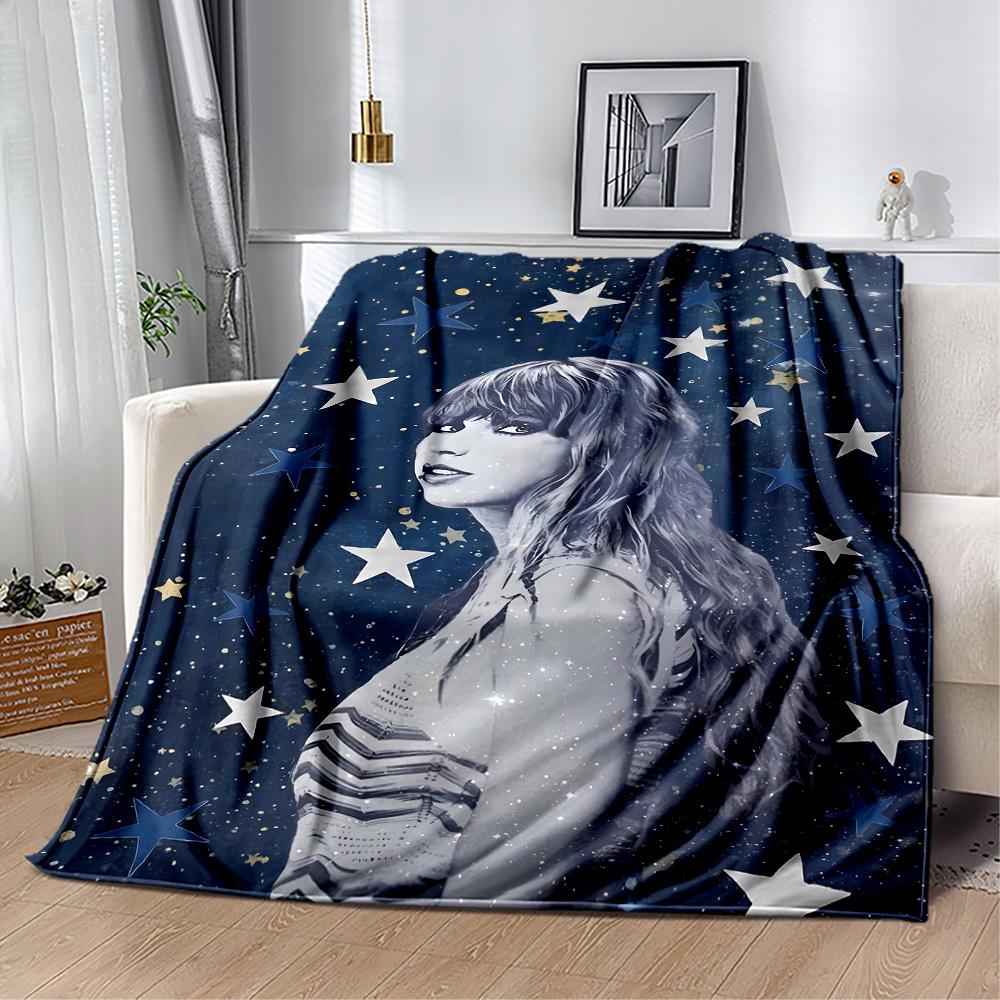 Love And Music Festival Flannel Blanket-Soft and Suitable for Sofas,Beds,Offices,Travel,All Seasons,Great Gift for Holidays and Birthdays.