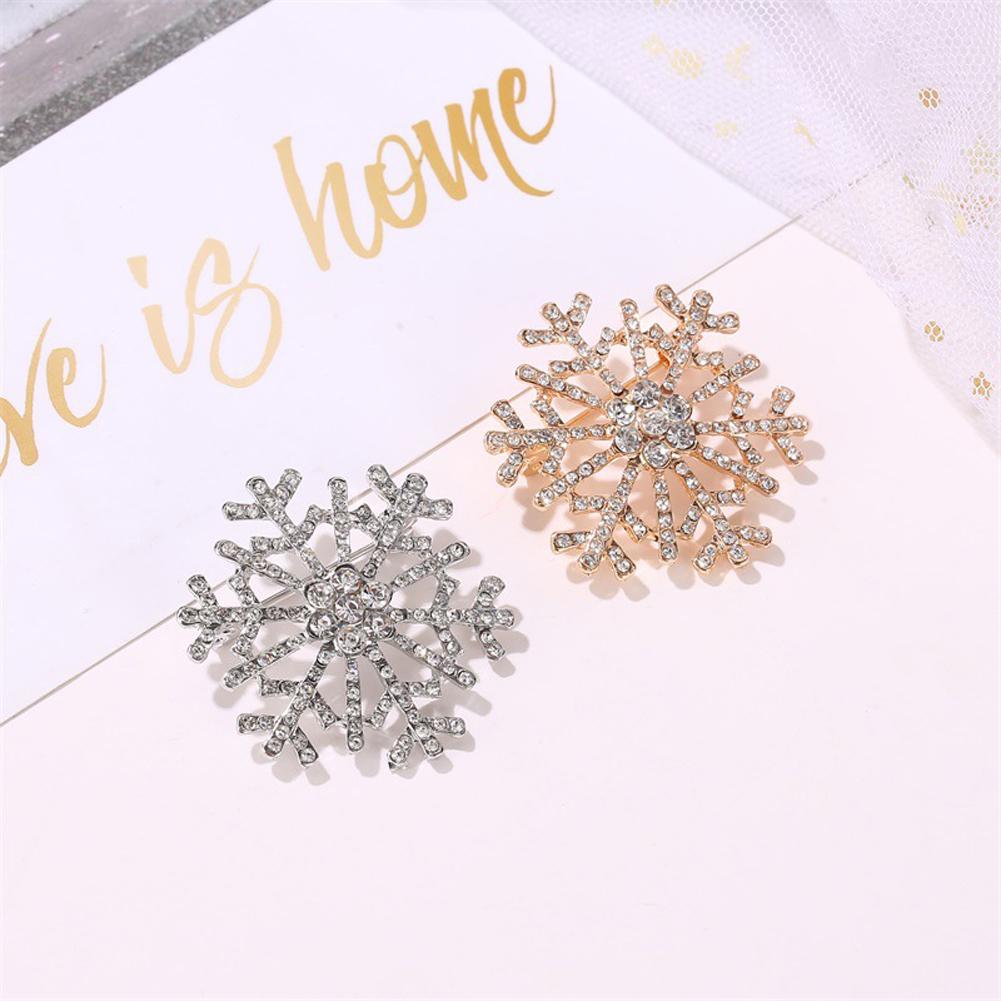 Women Brooch Lady Pins Crystal Rhinestones Large Snowflake Brooch Clasp Jewelry Clothing Decoration