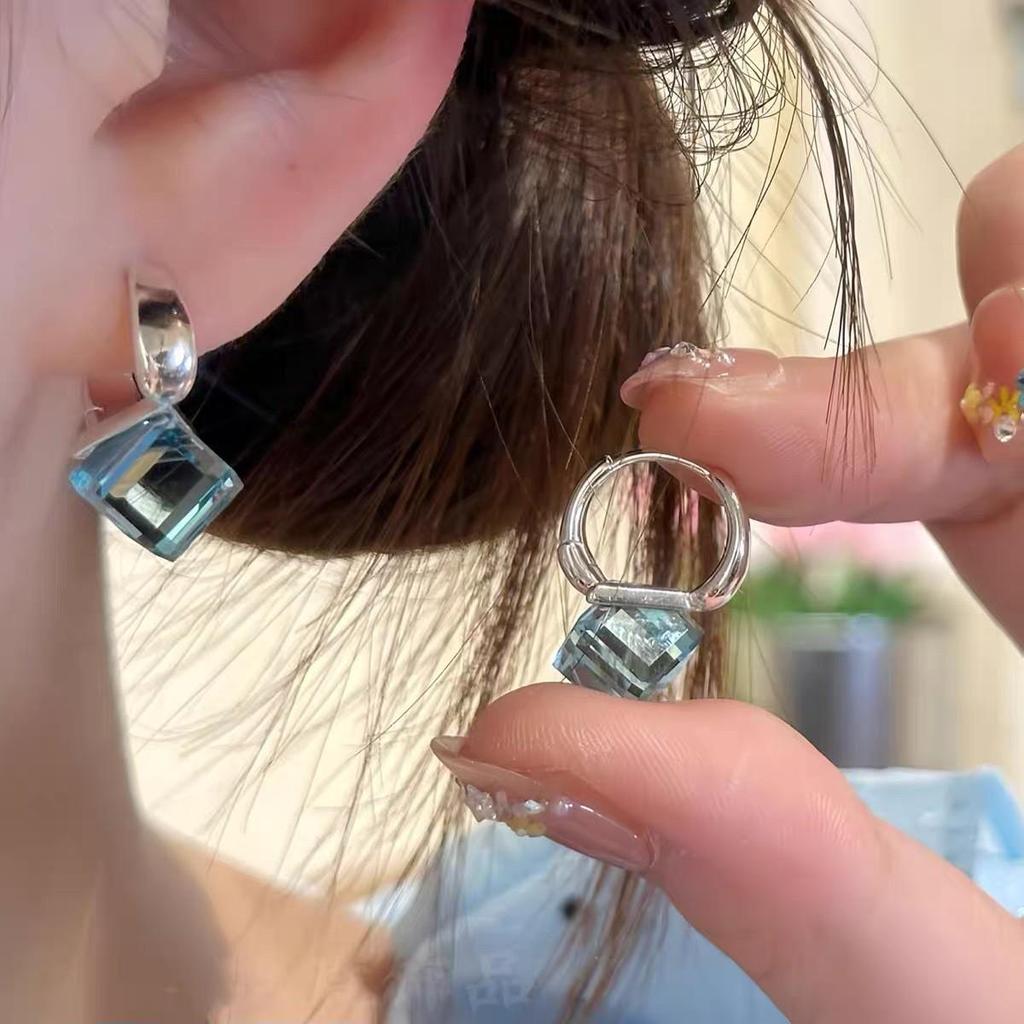 S925 Silver Needle Large Hoop Earrings - Japanese & Korean Style, Fashionable & Versatile, Celebrity-Inspired.