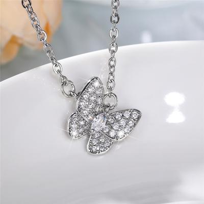 Collier pendentif papillon pour femmes, accessoires romantiques pour fête de mariage, collier délicat pour filles, bijoux de déclaration, nouvelle collection