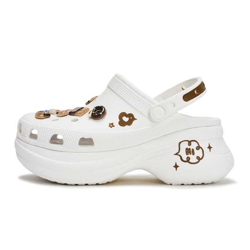 

Crocs Bae Clog EVA REGO Hot Dog Bear Baking Cute Graffiti Detachable Accessories Stepping on Poop Shoes Women s White Brown 39-40 белый