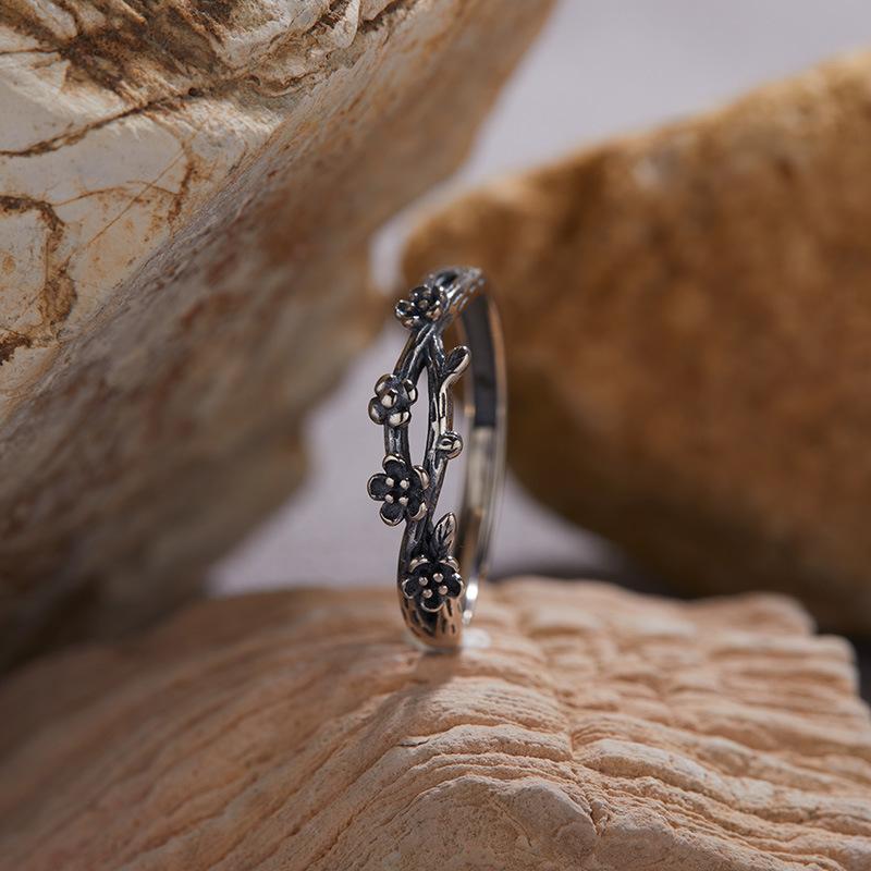 

S925 Retro Thai Silver Ring, Male And Female Flower Couple Pair Ring, Index Finger Ring, Niche Personality, Begonia Three-Dimensional Engraving Ring
