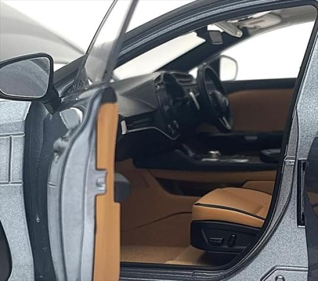 Kyosho Original Scale Lexus RZ 450e Finished Product KS08973A 1/18 (Ether Metallic)