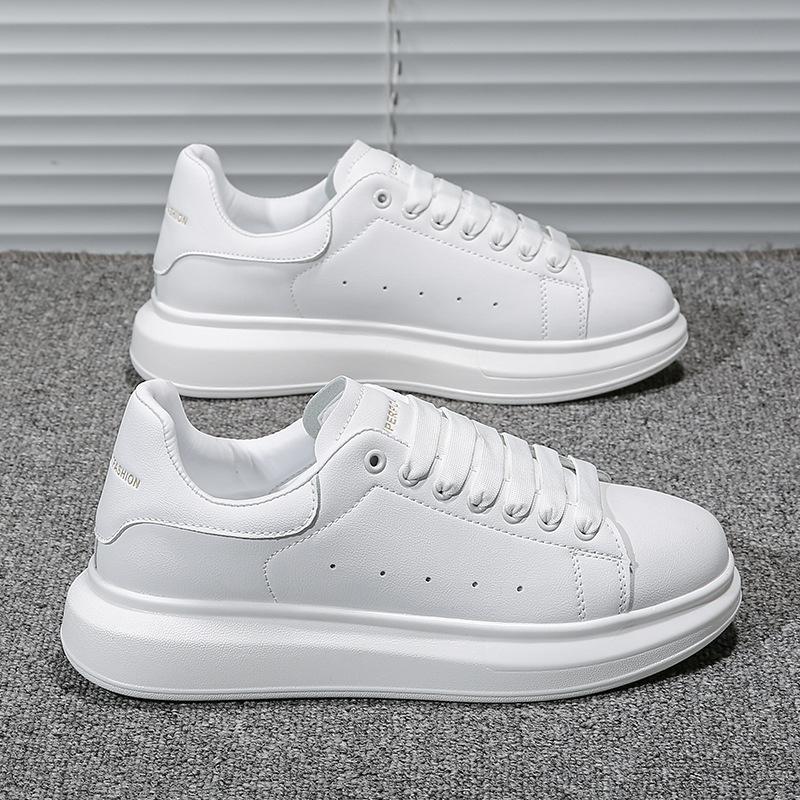 

McQueen маленькие белые туфли мужские и женские туфли 2025 новая весна и осень толстая подошва увеличивают рост универсальные, легкие и дышащие спортивные и 45