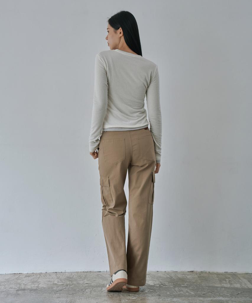 WAARFORWOMAN W1156 Cutout Straight Cargo Pants_Beige