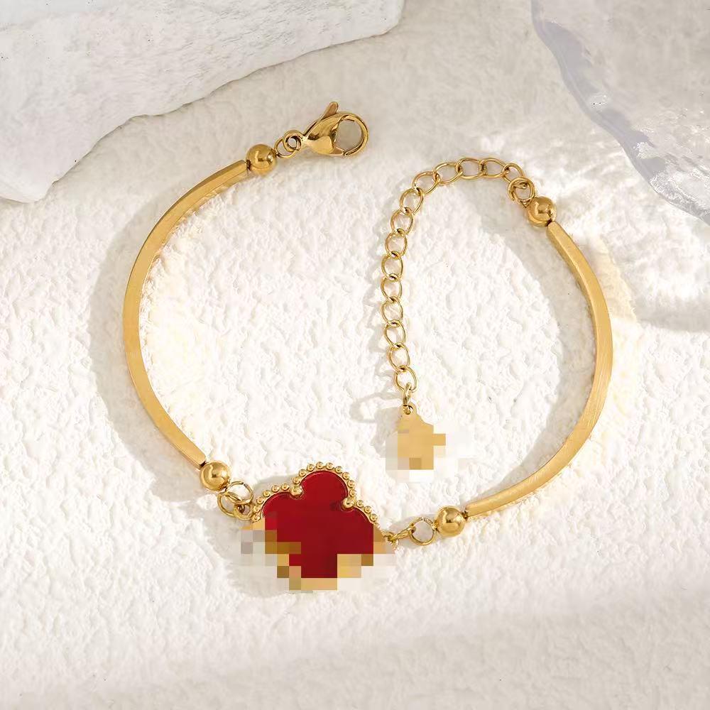 Colorfast Korean-Japanese Titanium Steel Women's Bracelet - Versatile, Fashionable Hand Jewelry.
