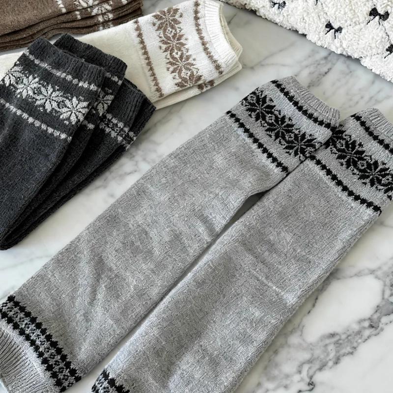 Winter Wool Leg Warmers Women Warm Knitted Foot Cover Knee Socks JK Lolita Girls Long Socks Stockings Leg Warmers Autumn Sock