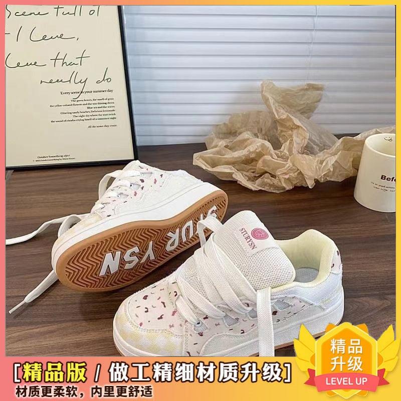 Cranberry Low-top Skateboard Bread Shoes Women's Ins Trendy Student Color Matching Versatile Casual Shoes 2025 Autumn New