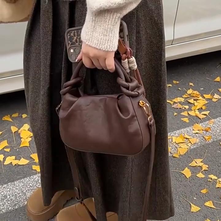 Handheld Fashionable Solid Color Women's Crossbody Bag New Simple Casual Shoulder Bag High-End Handbag AVE